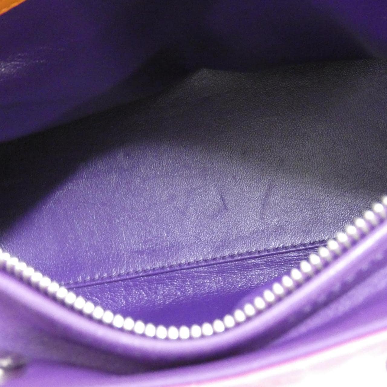 クリスチャンディオール レディ ディオール ミディアム M0550PTRI バッグ