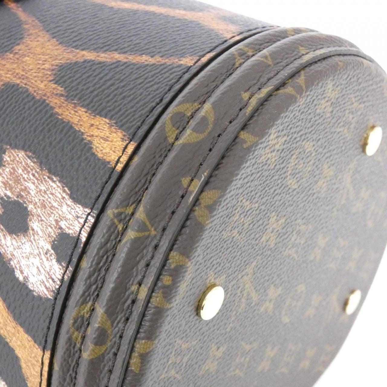 ルイヴィトン モノグラム(LVアニマル) カンヌ M13846 バッグ