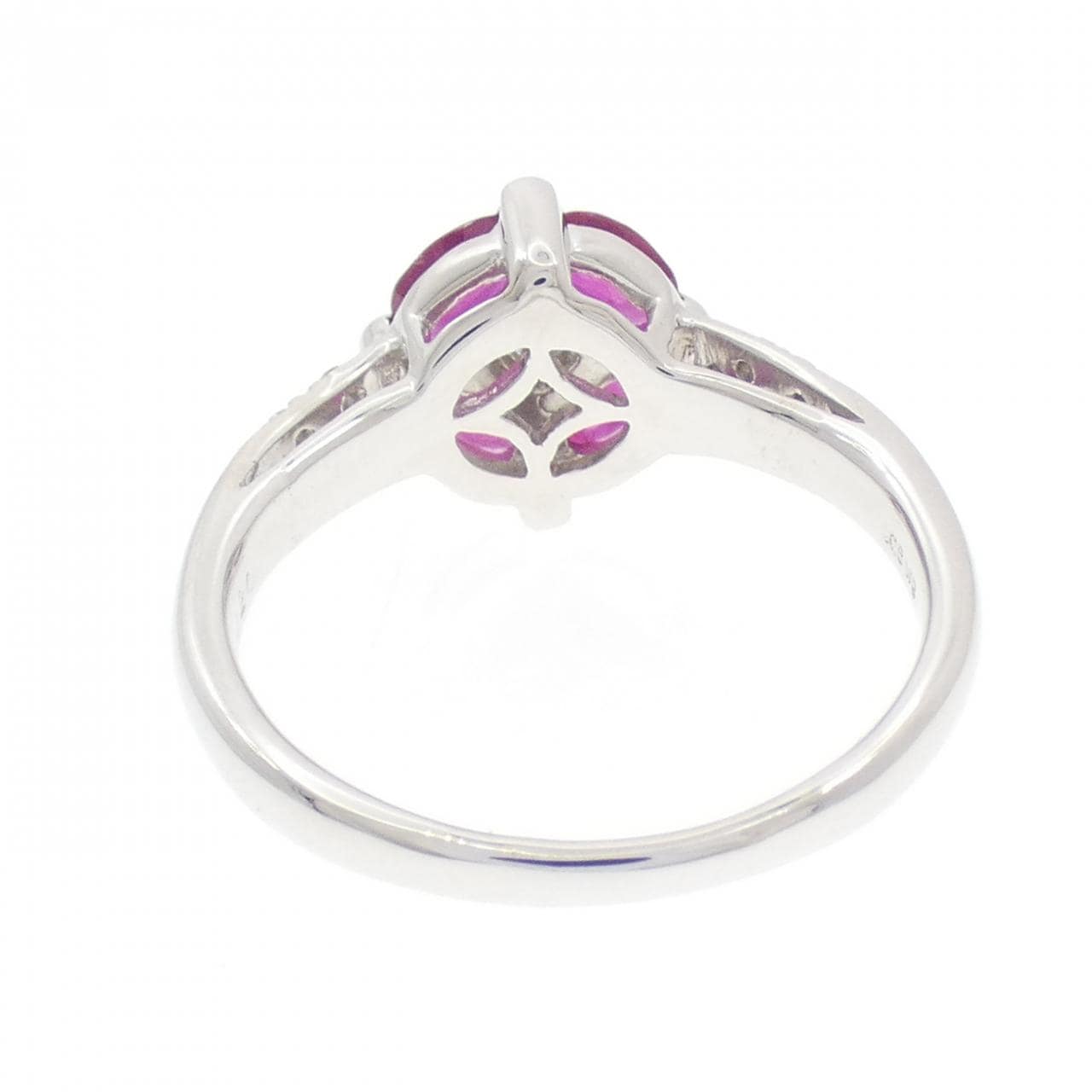 K18WG ルビー リング 0.95CT