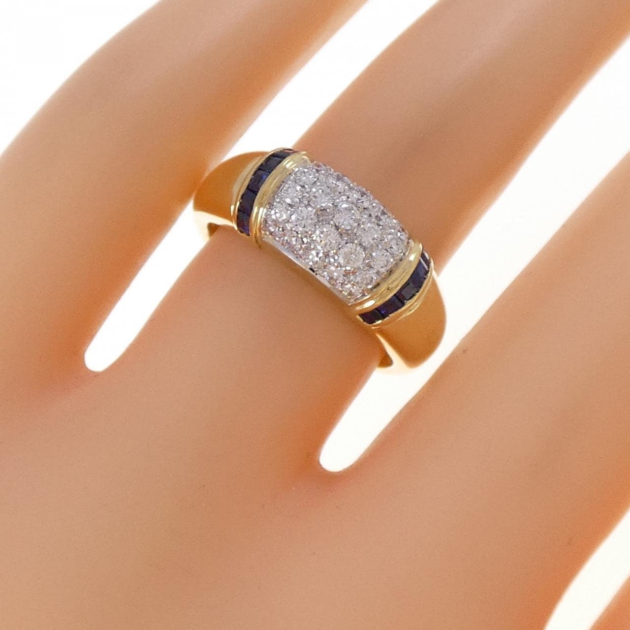 ピキョッティ サファイヤ リング 0.34CT