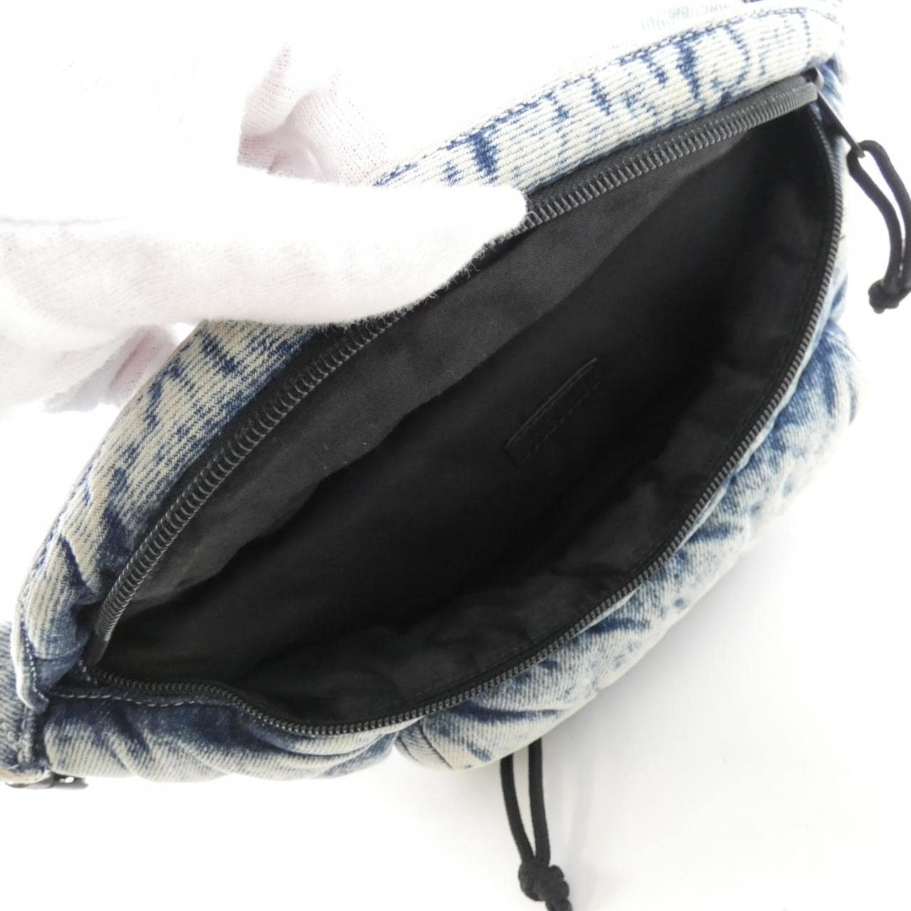 バレンシアガ エクスプローラー ベルトパック 755803 2AAHB ウエストバッグ