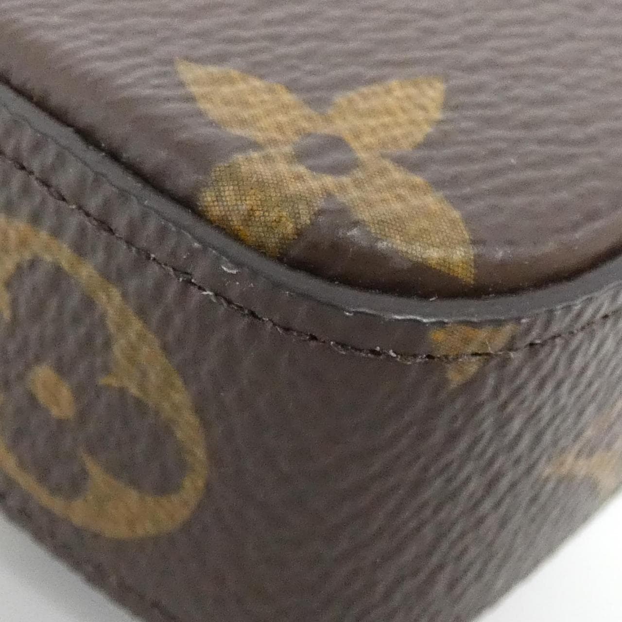 LOUIS VUITTON Monogram Pochette Félicie M81896 单肩包