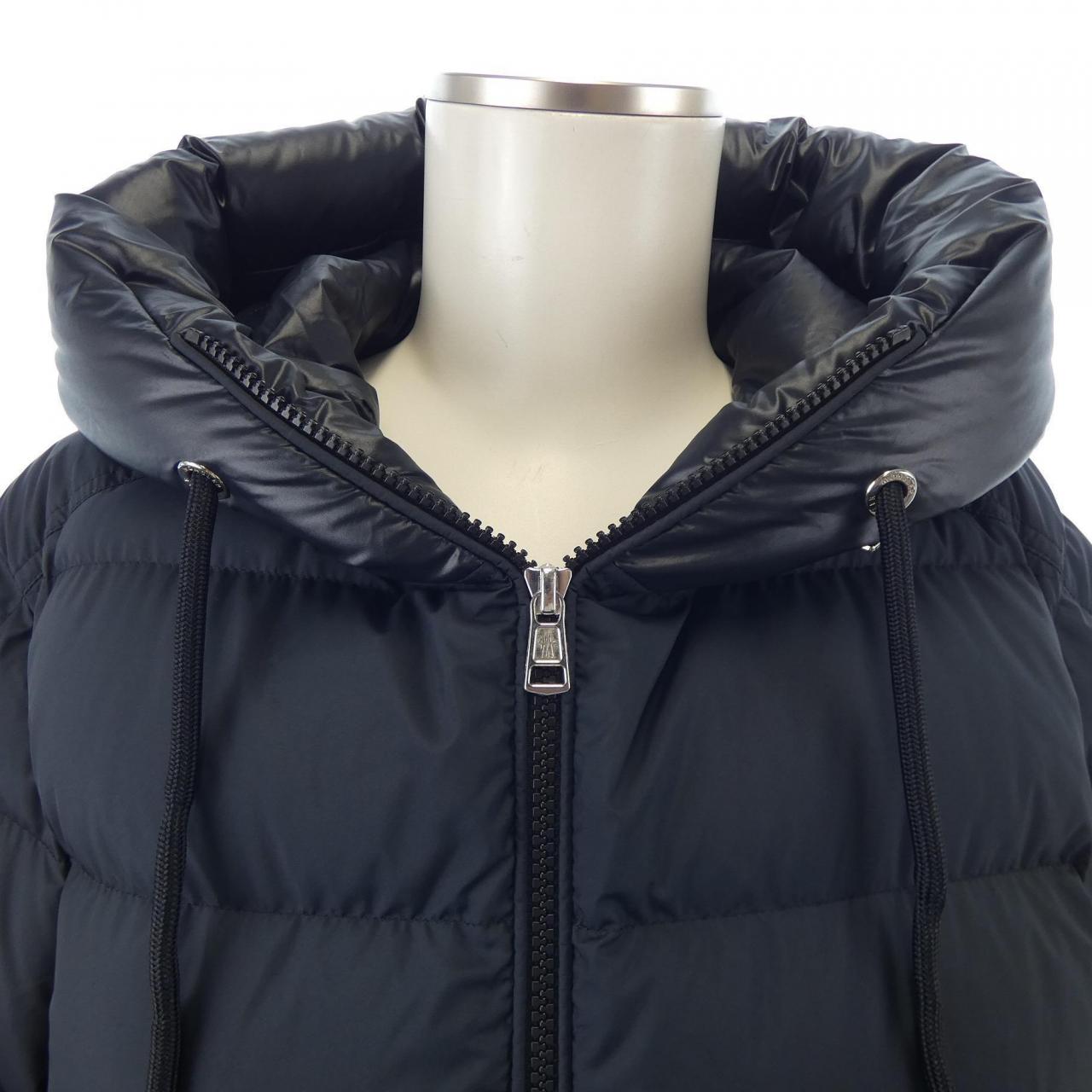 モンクレール MONCLER ダウンジャケット
