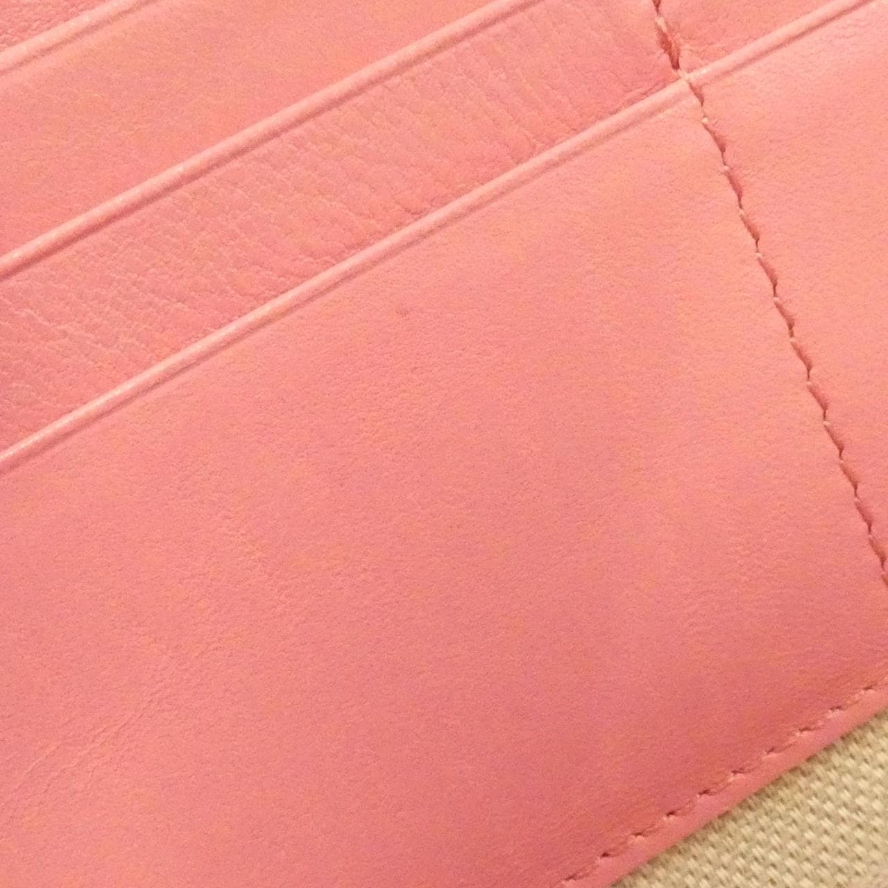 ジミーチュウ フィリッパ FILIPALXA 財布