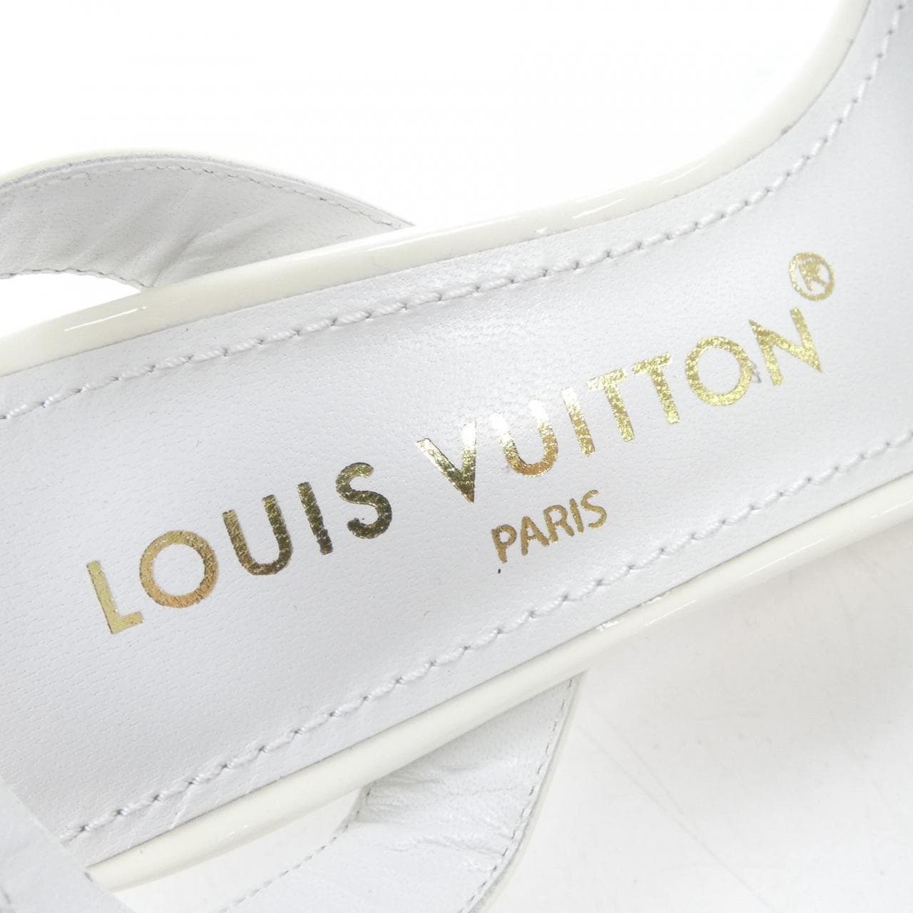 ルイヴィトン LOUIS VUITTON LVイニシャル シェイクライン サンダル