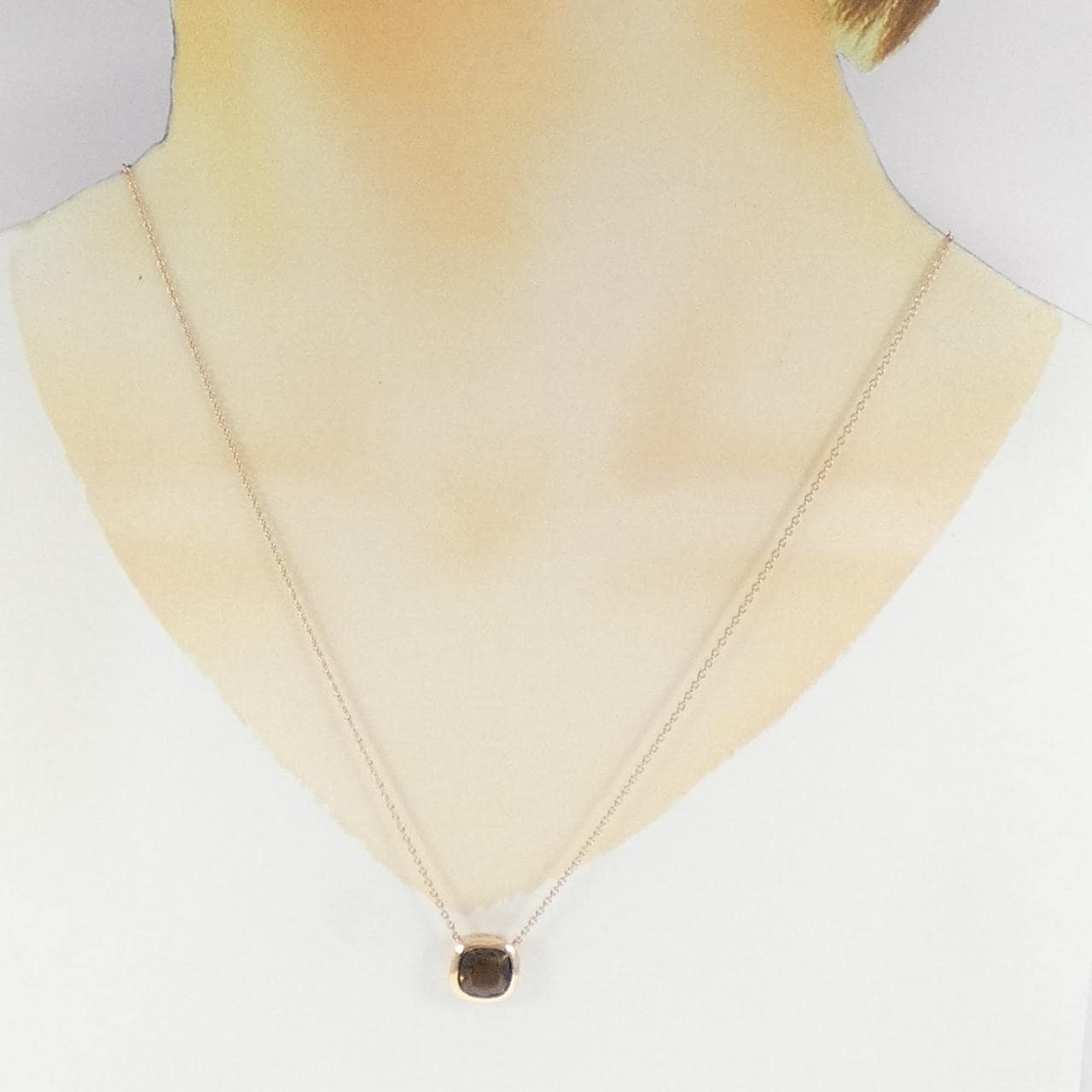 ヴァンドーム スモーキークォーツ ネックレス