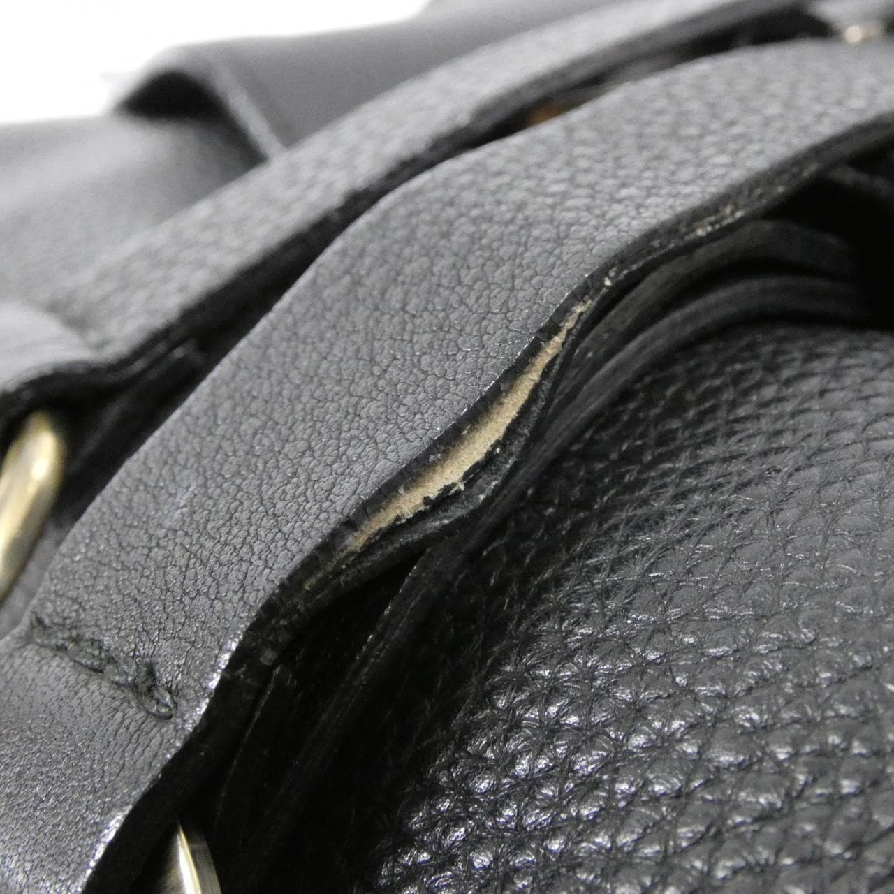 サルヴァトーレフェラガモ 21 B643 ショルダーバッグ