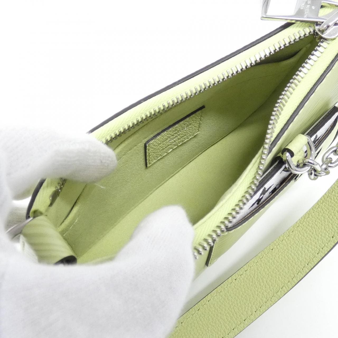 ルイヴィトン エピ マレリーニ M22651 ショルダーバッグ