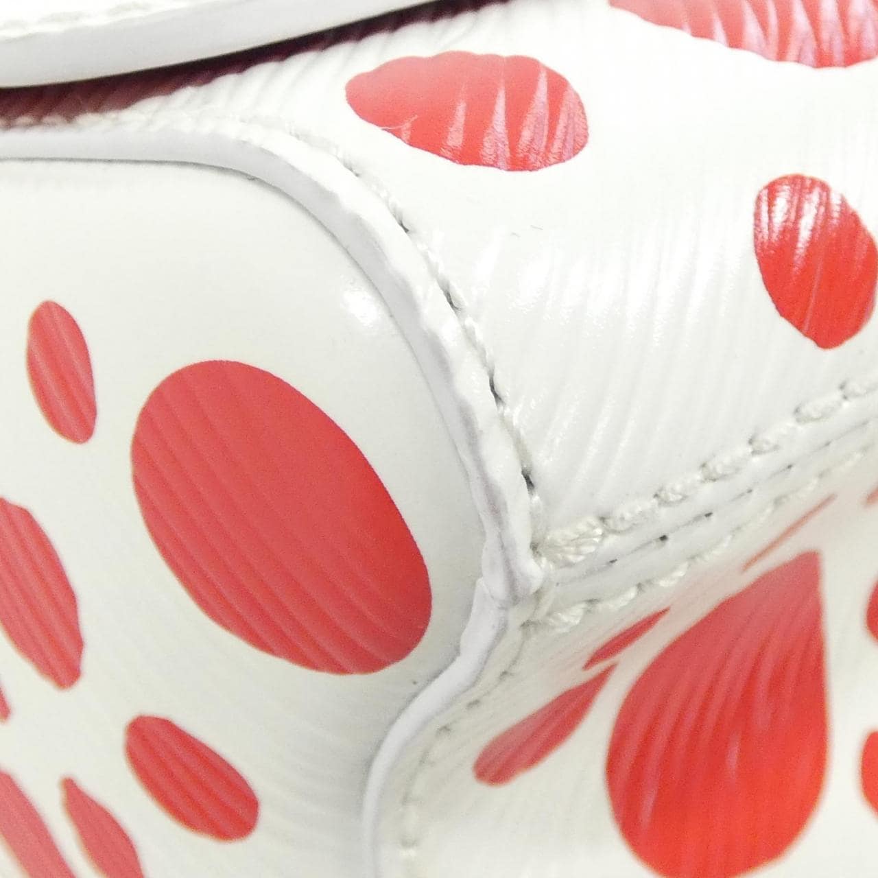 ルイヴィトン エピ(LV X YK) ツイスト PM M21949 ショルダーバッグ