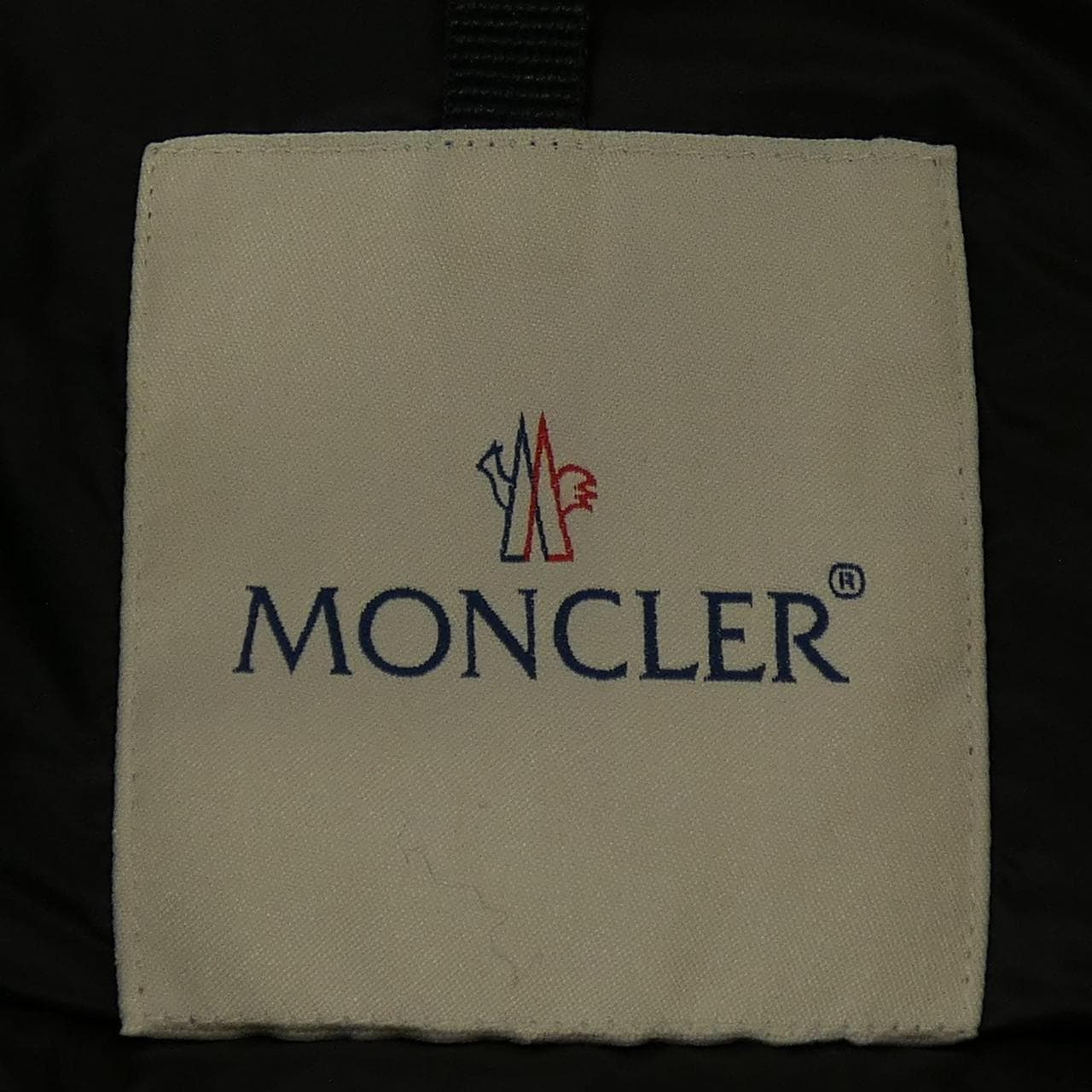 モンクレール MONCLER LEUCATE ダウンジャケット