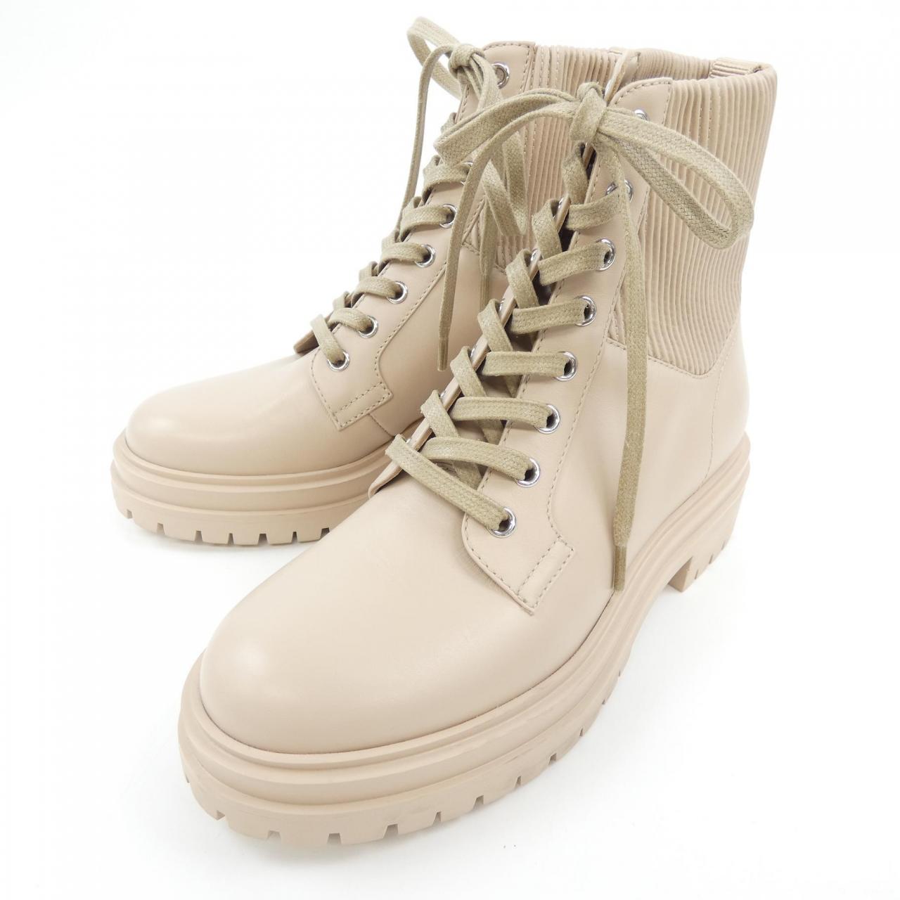 ジャンヴィトロッシ GIANVITO ROSSI ブーツ