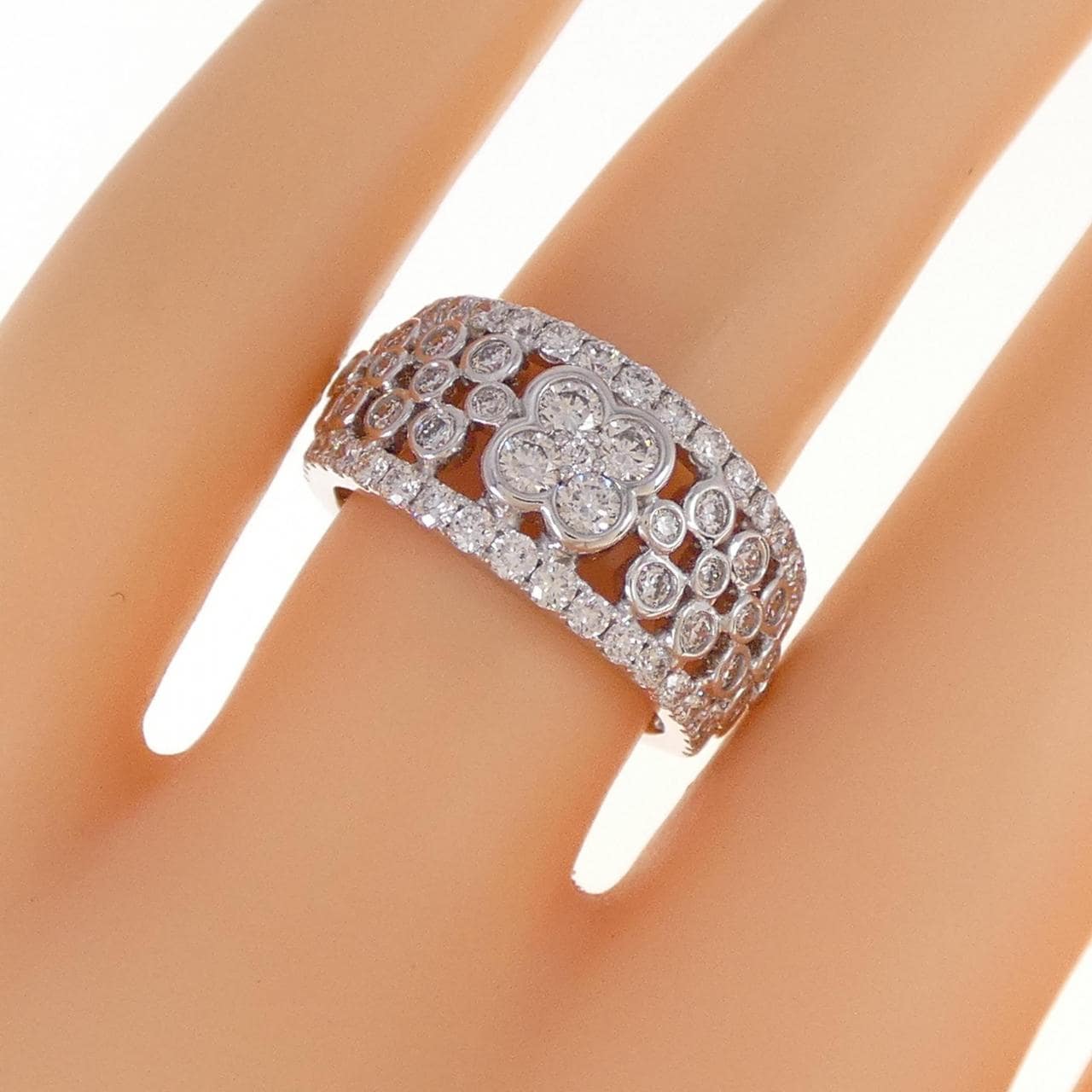 K18WG ダイヤモンド リング 1.418CT