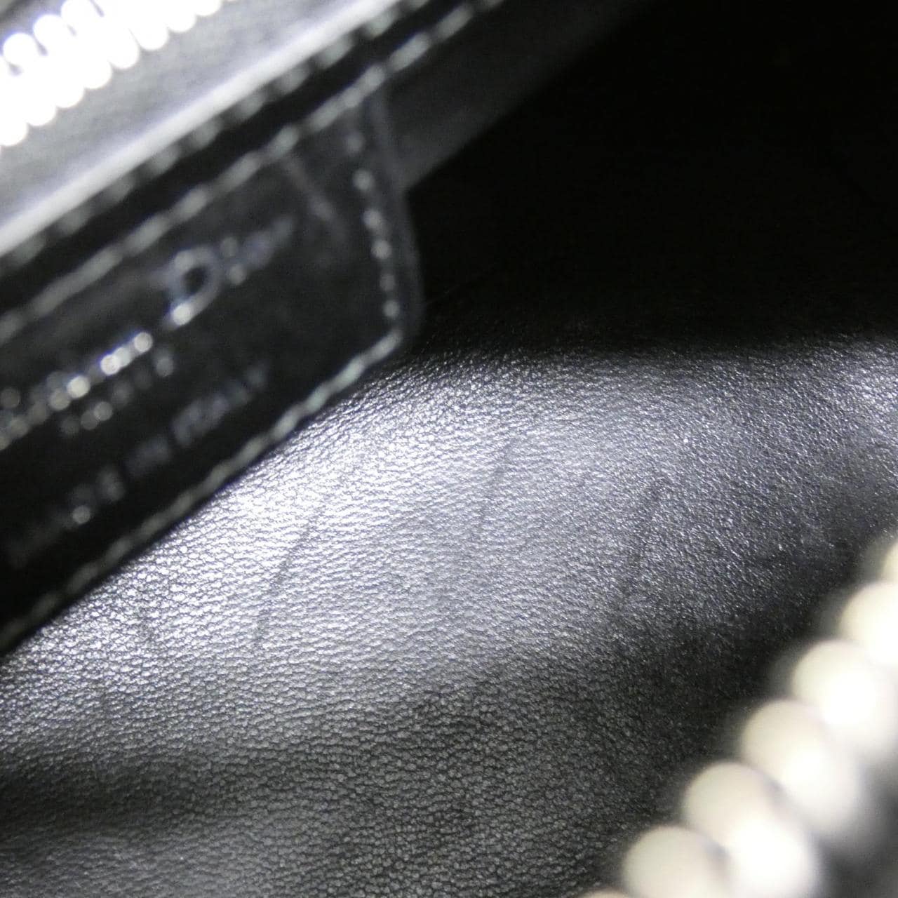 クリスチャンディオール レディ ディオール ミディアム M0550WCBD バッグ