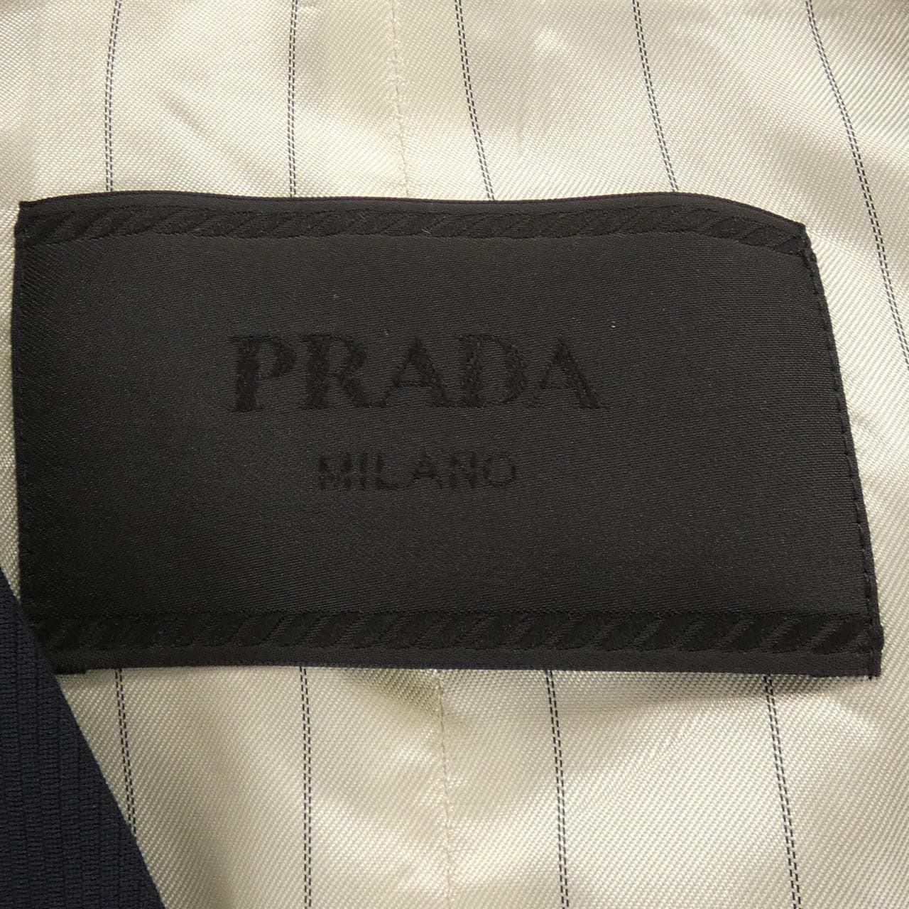 プラダ PRADA UGL82 SOOO 17WB ベスト
