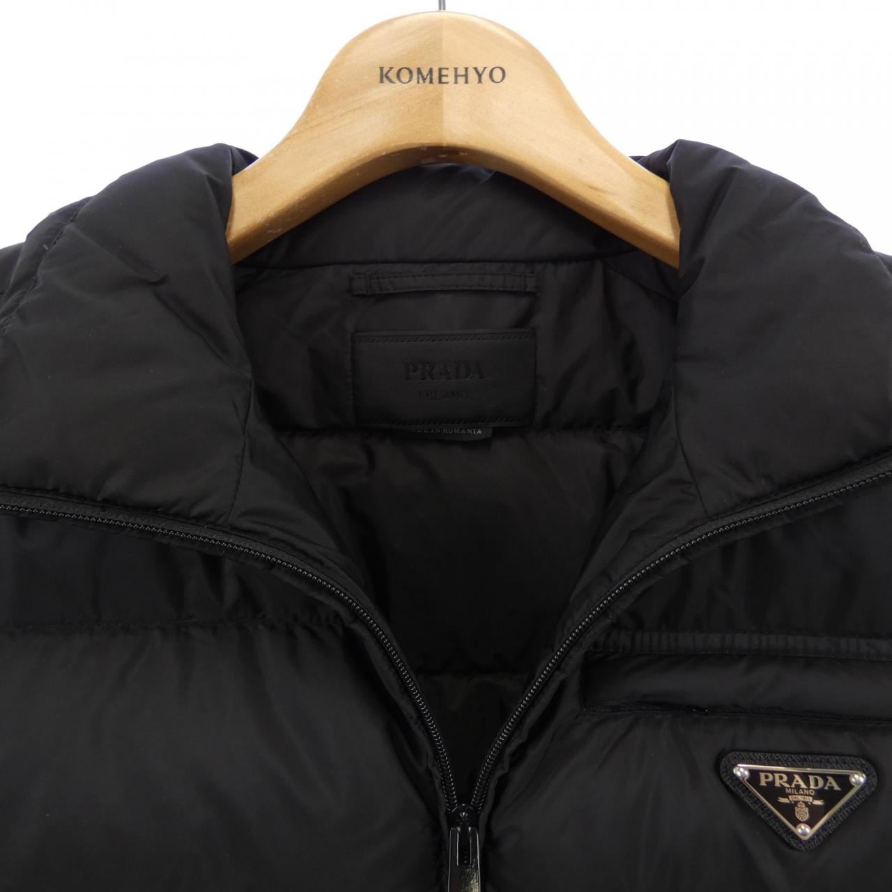 プラダ PRADA トライアングルロゴ SGB033 S191 1WQ9 ダウンベスト