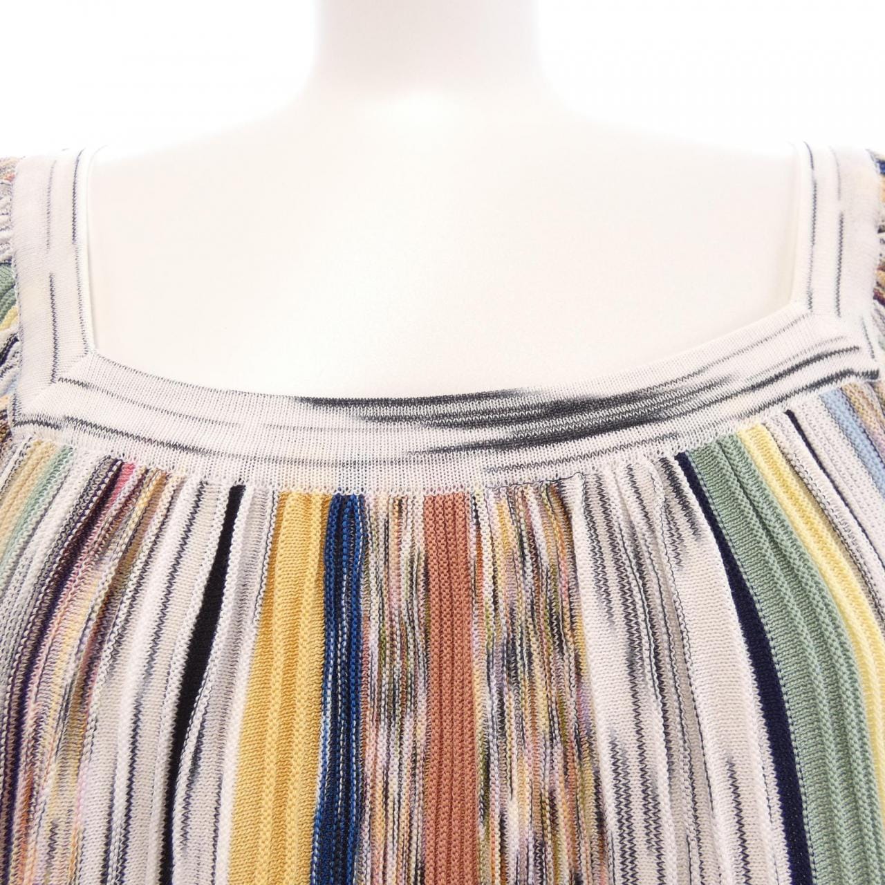 ミッソーニ MISSONI ニット