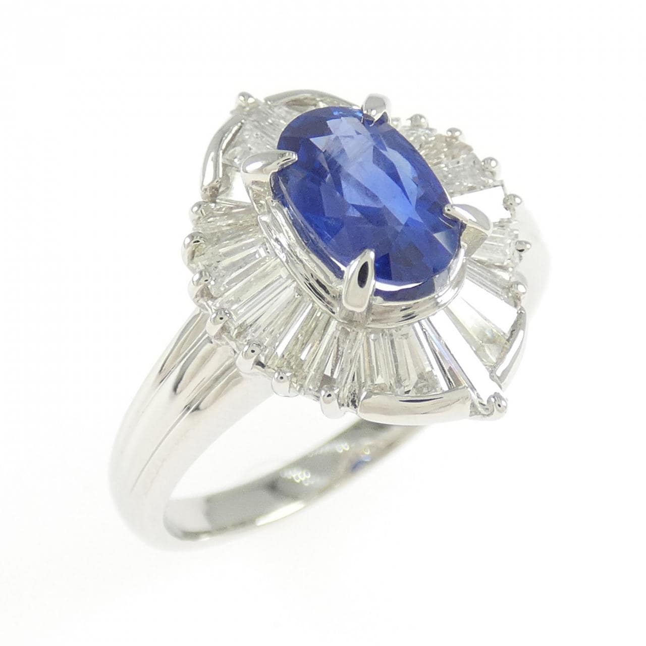 PT900 サファイヤ リング 1.45CT