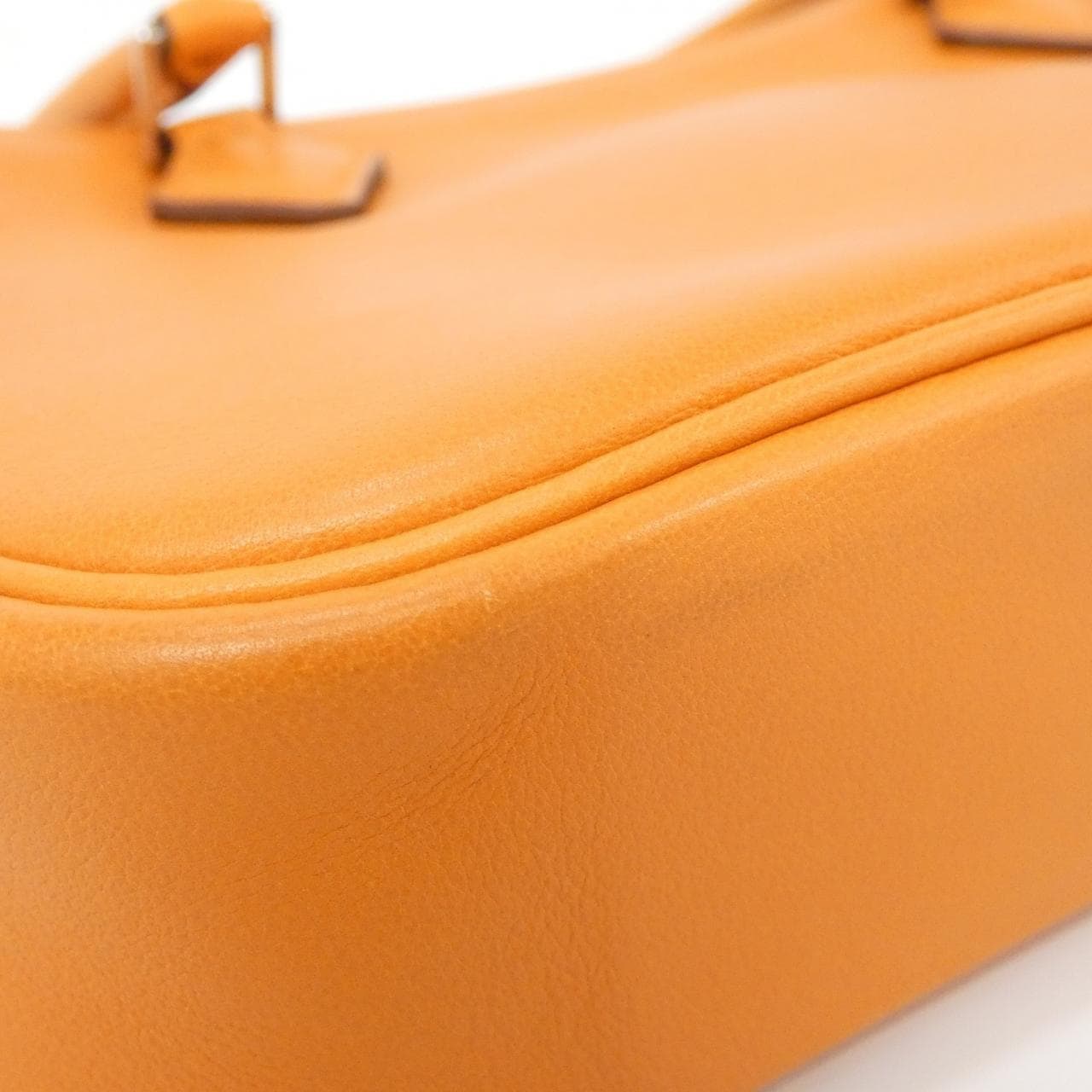 エルメス プリュム エラン PM 061947CK バッグ