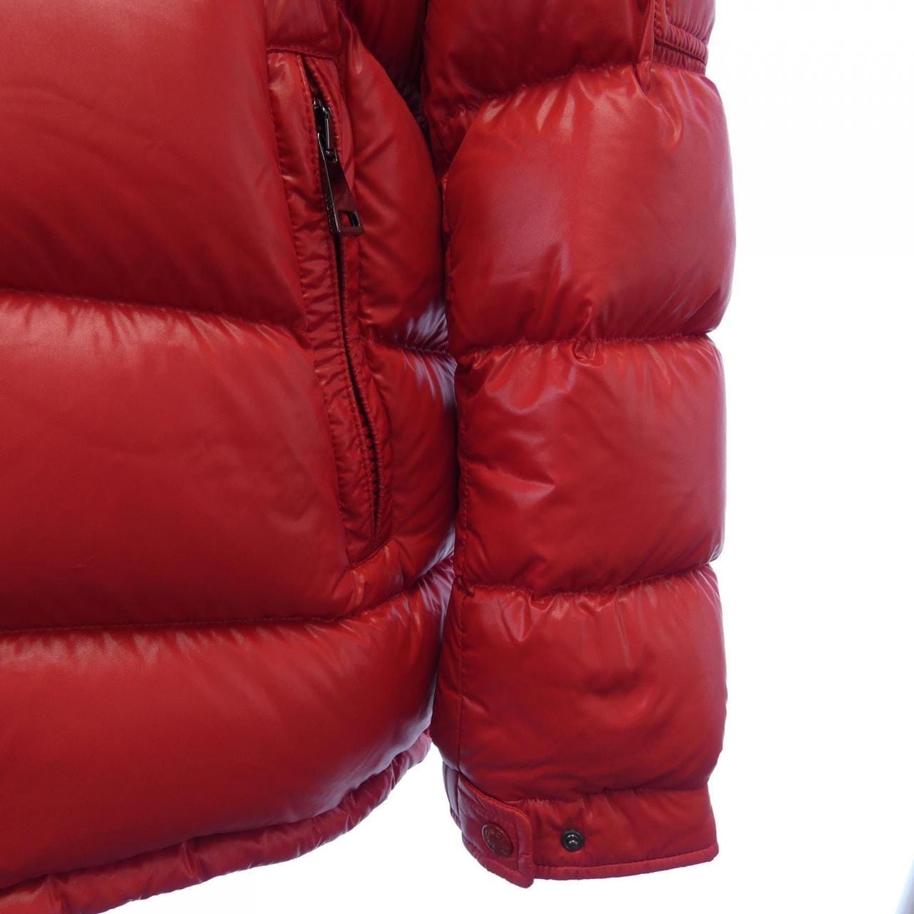 モンクレール MONCLER ダウンジャケット