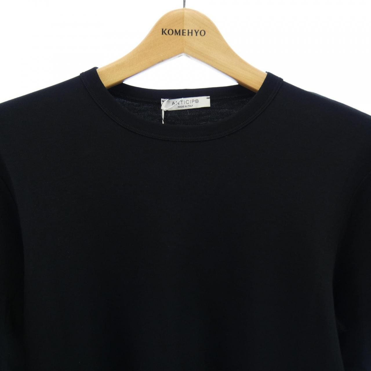 アンティーチポ ANTICIPO Tシャツ