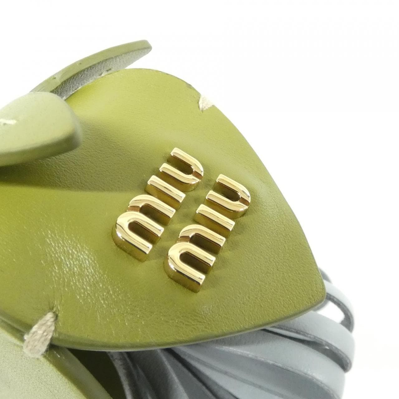 ミュウミュウ 5TL498 バッグチャーム