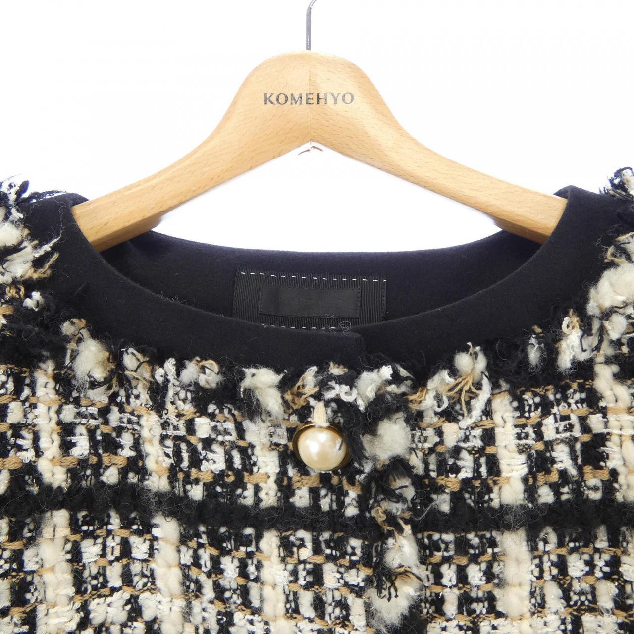 トゥービーシック TO BE CHIC ノーカラージャケット