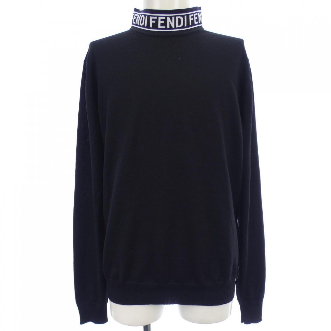 フェンディ FENDI トップス