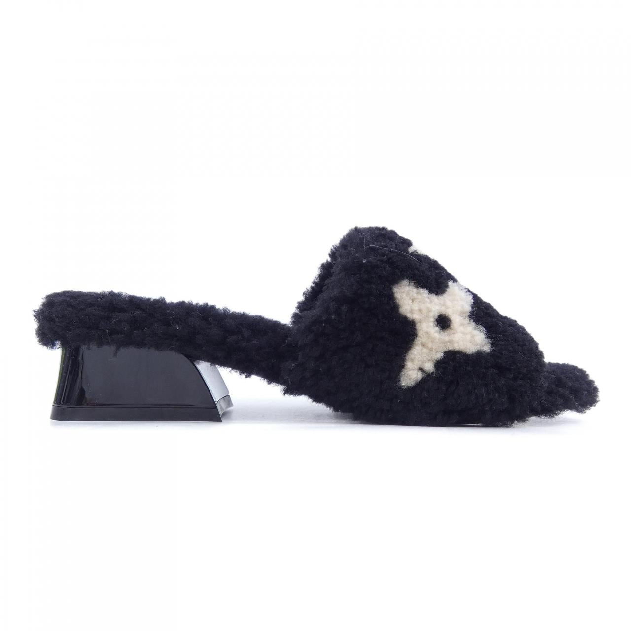 ルイヴィトン LOUIS VUITTON パセオライン サンダル