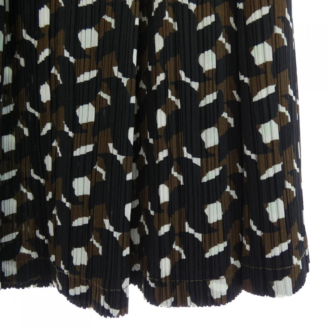 プリーツプリーズ PLEATS PLEASE PP11-JG416 スカート