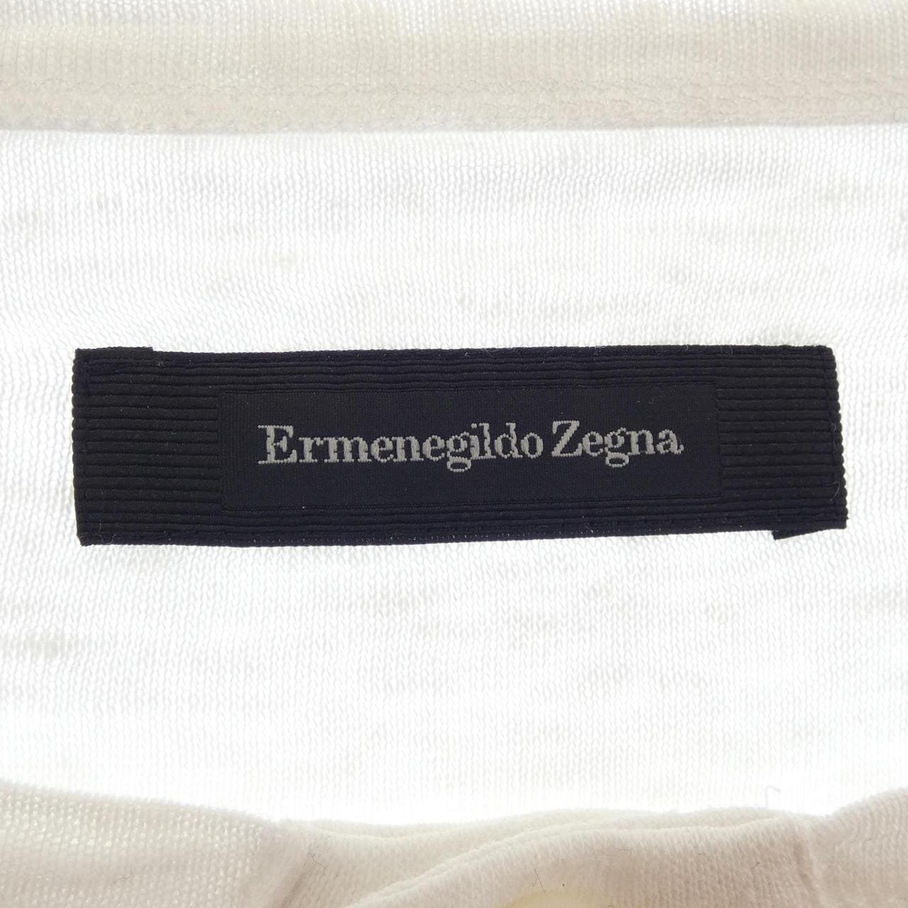 エルメネジルドゼニア Ermenegildo Zegna トップス