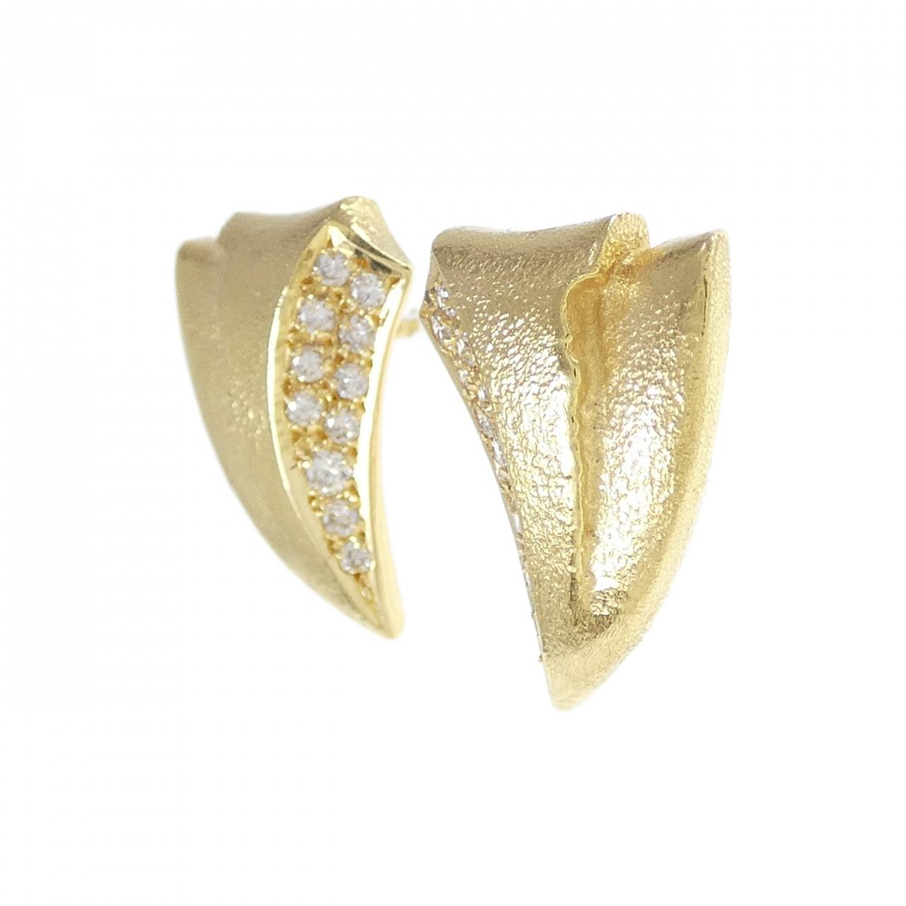750YG Diamond earrings