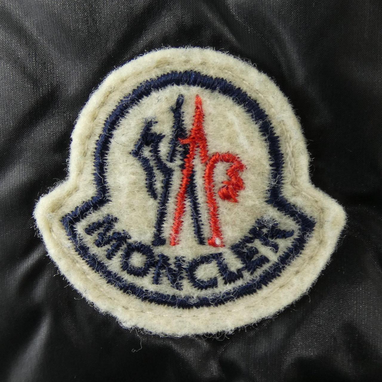 モンクレール MONCLER HUBERT ダウンジャケット