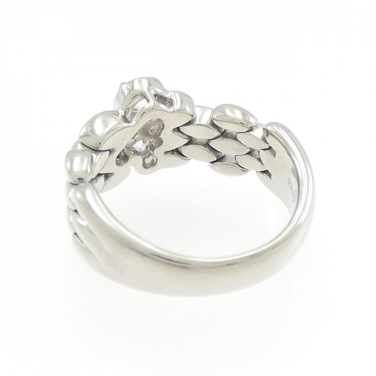 トリロジー ダイヤモンド リング 0.70CT