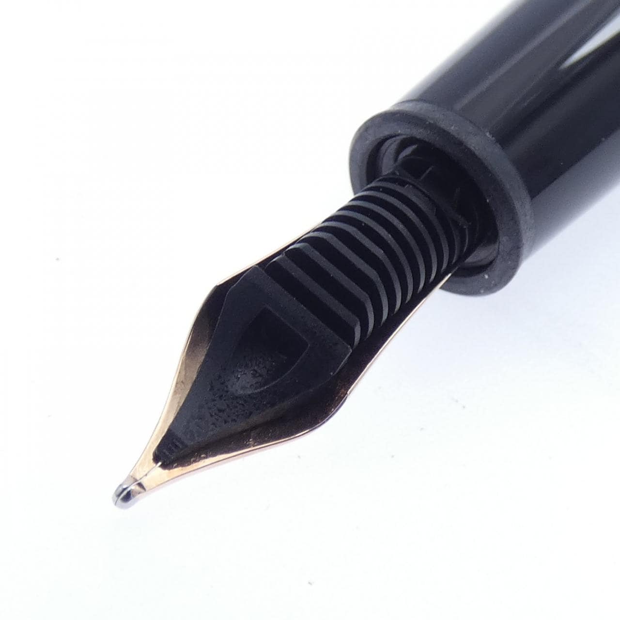 モンブラン マイスターシュテュックローズゴールドクラシック 132484 万年筆