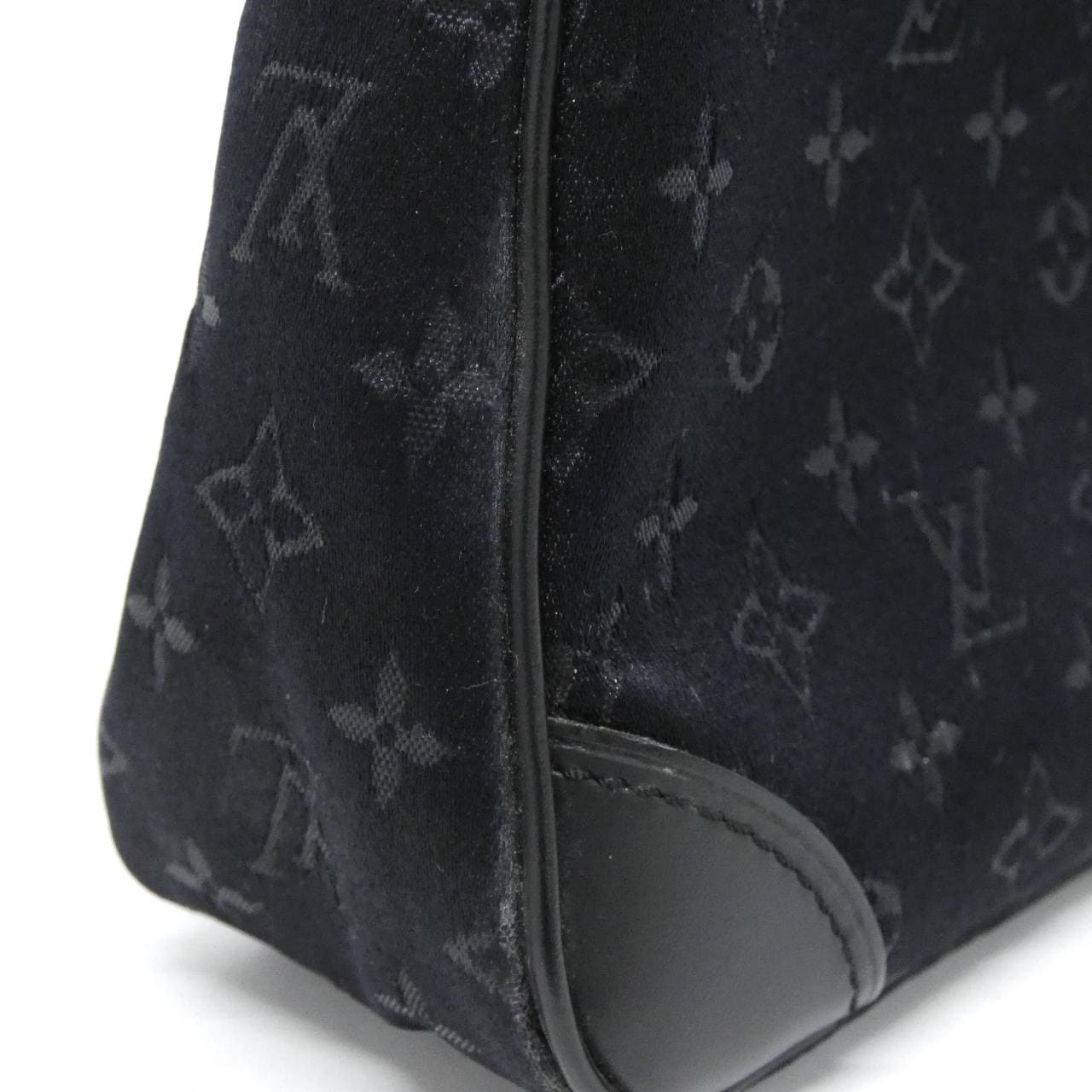 ルイヴィトン モノグラム サテン リトル ブローニュ M92142 ショルダーバッグ