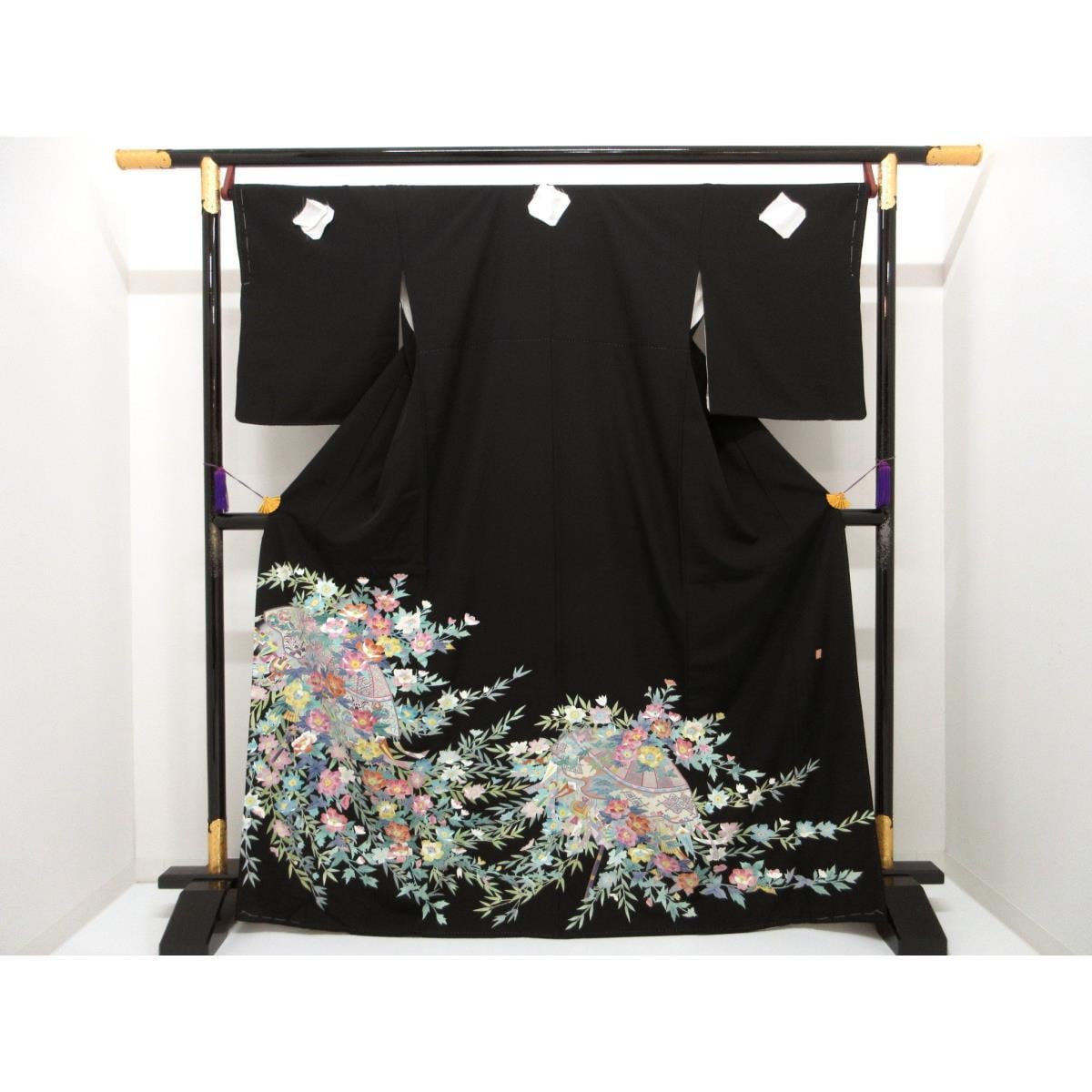 [未使用品] 留袖 (左手米紋)