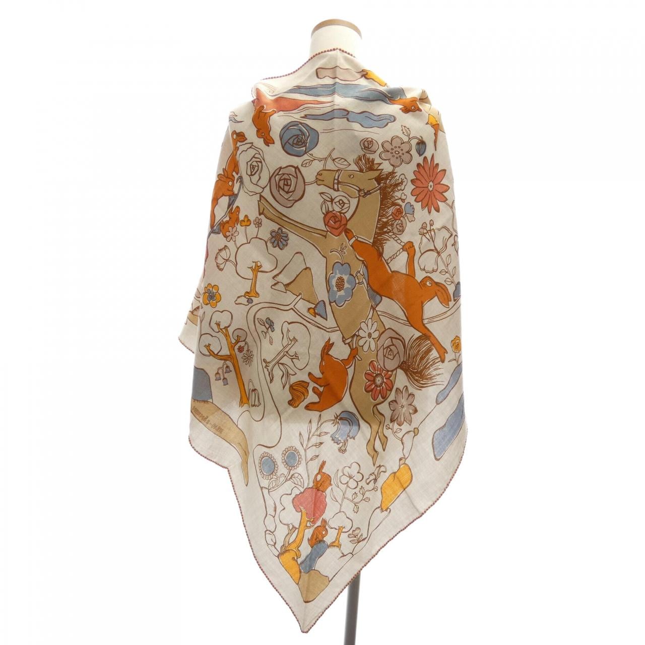 HERMES HERMES MILLE ET UN LAPINS H364007S 三角 Géan 披肩