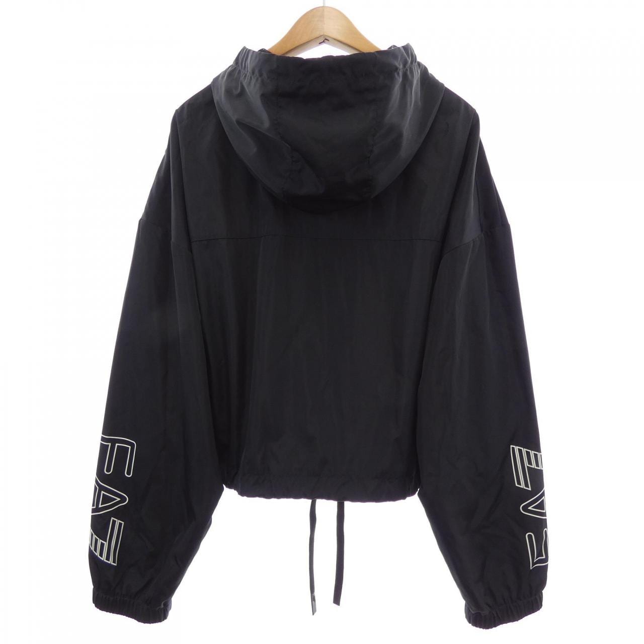 エアセッテ EA7 ブルゾン