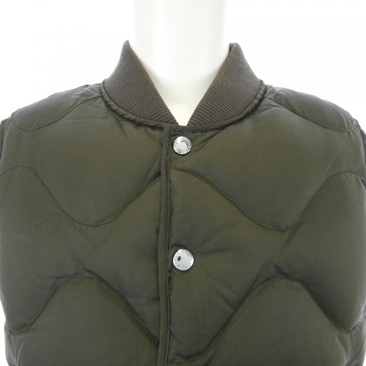 メゾンキツネ MAISON KITSUNE KML-0751-B ダウンベスト