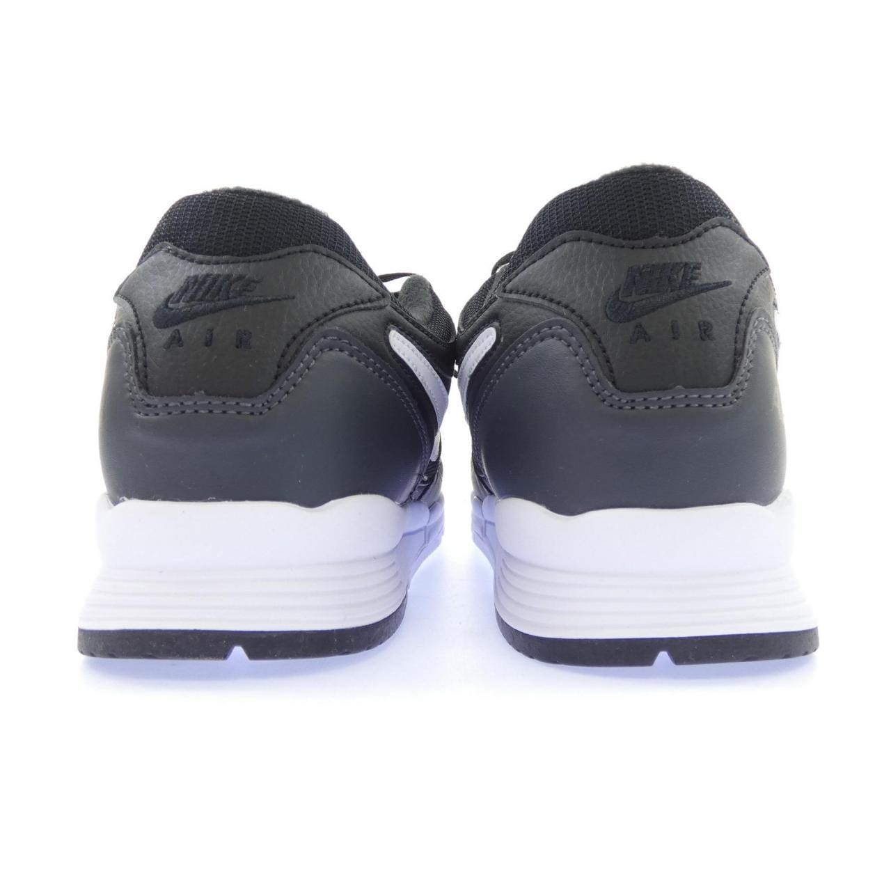 ナイキ NIKE AH8047 008 スニーカー