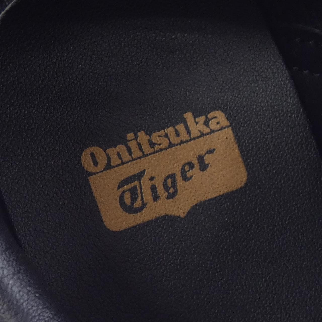オニツカ タイガー ONITSUKA TIGER スニーカー