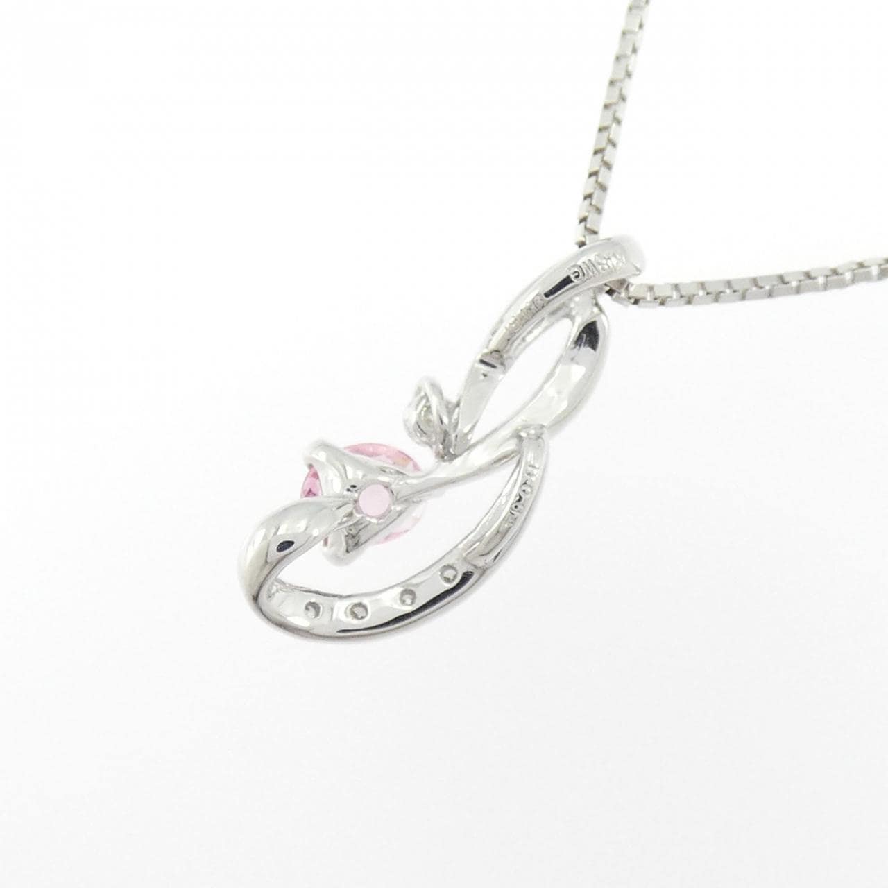K18WG サファイヤ ネックレス 0.151CT