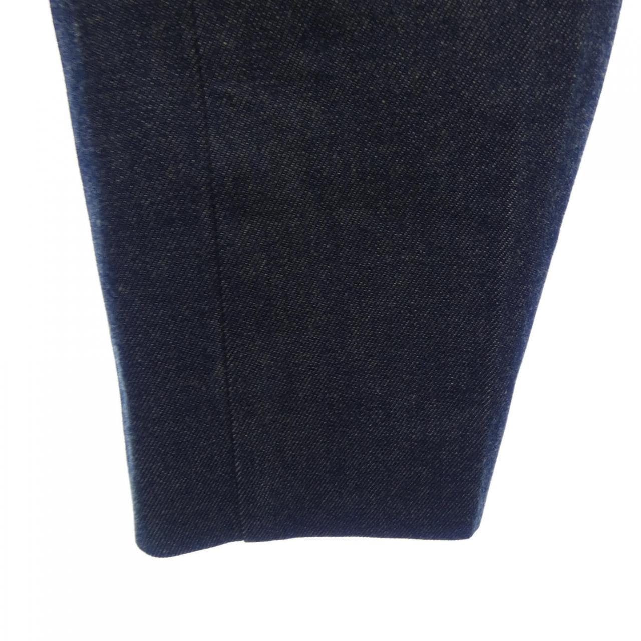 サンローラン SAINT LAURENT 688345 Y5E53 ジーンズ