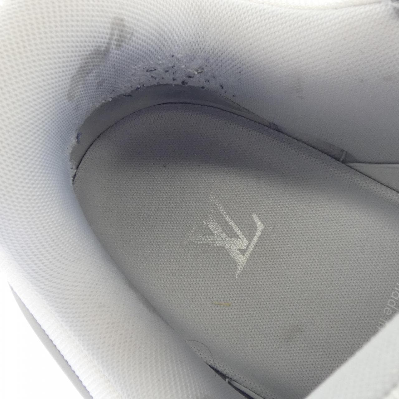 ルイヴィトン LOUIS VUITTON LVトレイナーマキシ スニーカー