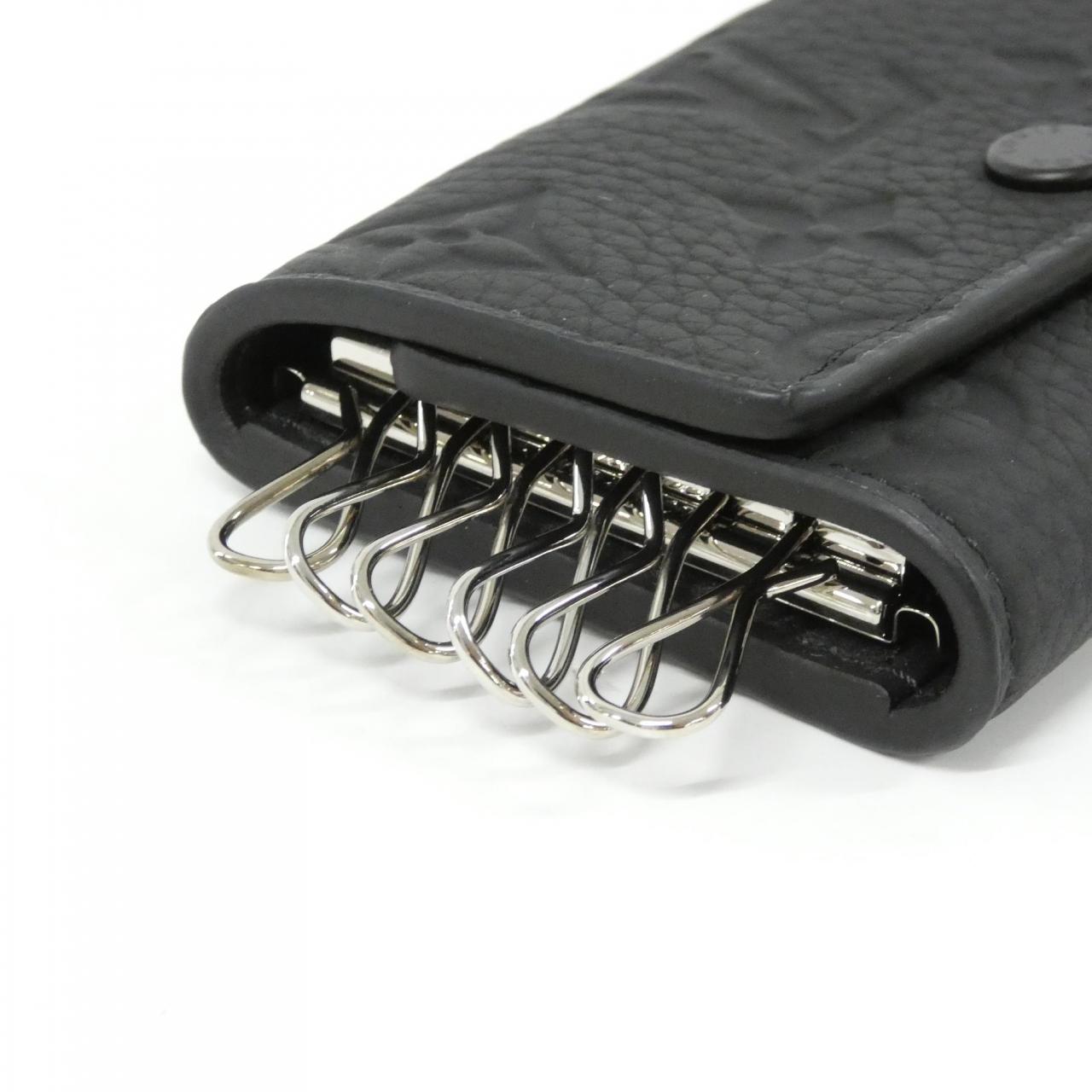 ルイヴィトン トリヨン モノグラム ミュルティクレ M82604 キーケース