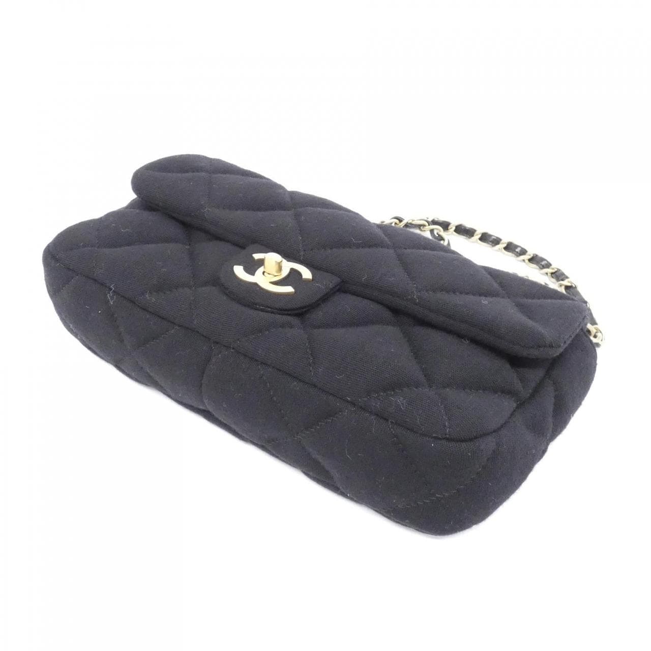 シャネル ショルダーバッグ