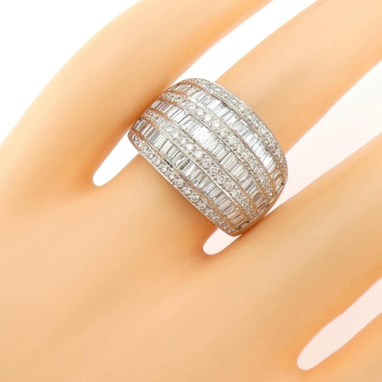 750WG ダイヤモンド リング 1.88CT