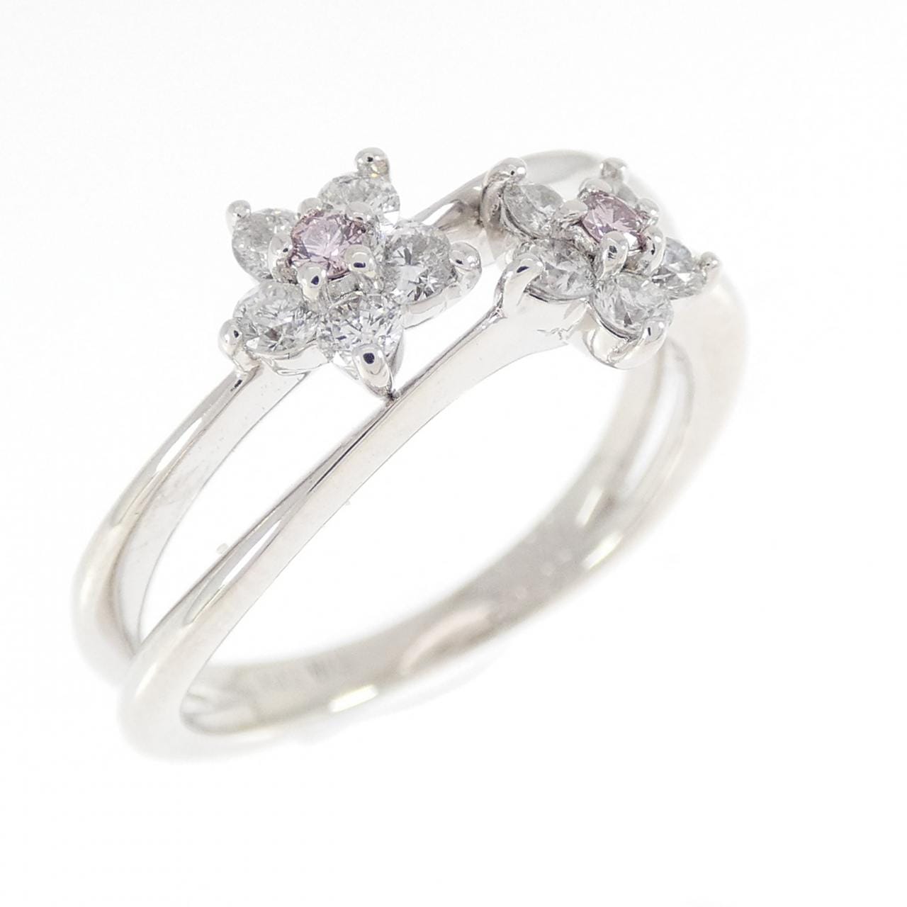 K18WG フラワー ピンクダイヤモンド リング 0.03CT