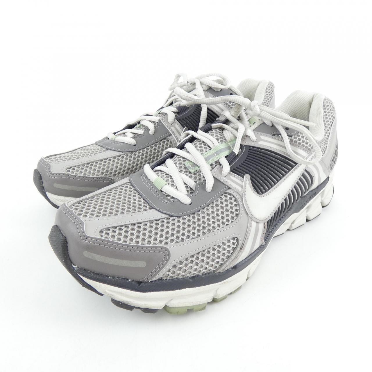 ナイキ NIKE スニーカー