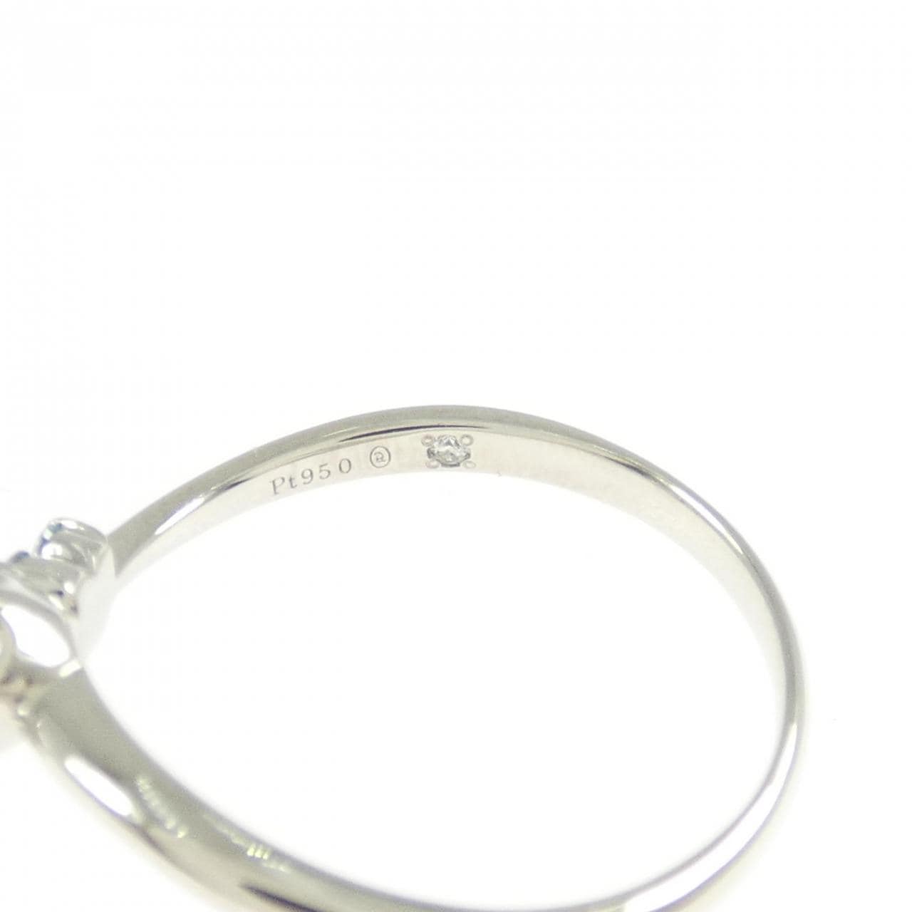 PT950 フラワー ダイヤモンド リング 0.302CT J SI2 Good